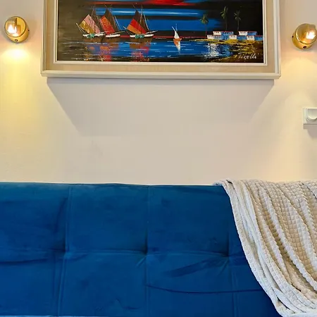 Al-dom Przy Plazy * 코워브제크